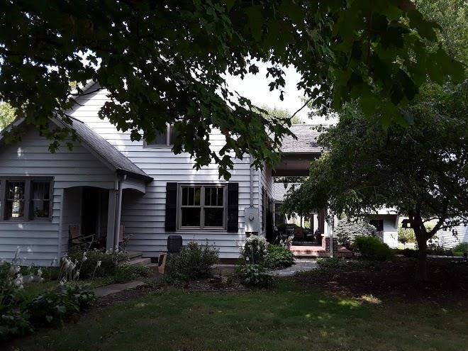 Black blanket farms bed and breakfast llc