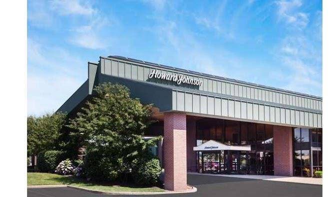 Howard johnson by wyndham evansville east