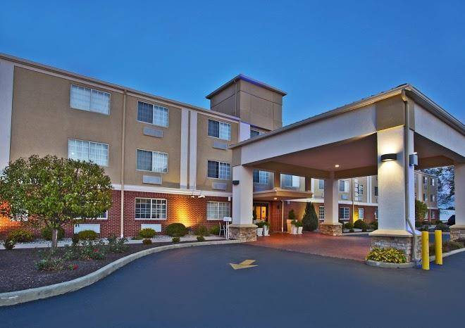 Holiday inn express & suites wabash