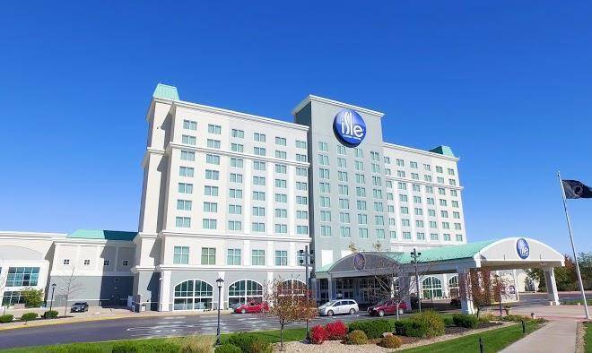 Isle casino hotel waterloo
