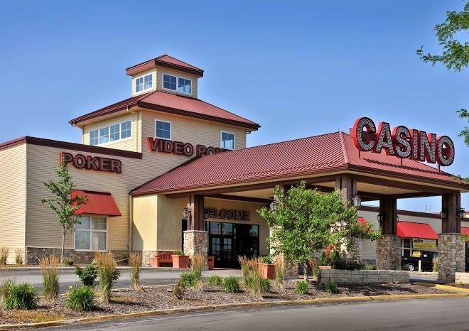 Lakeside hotel casino
