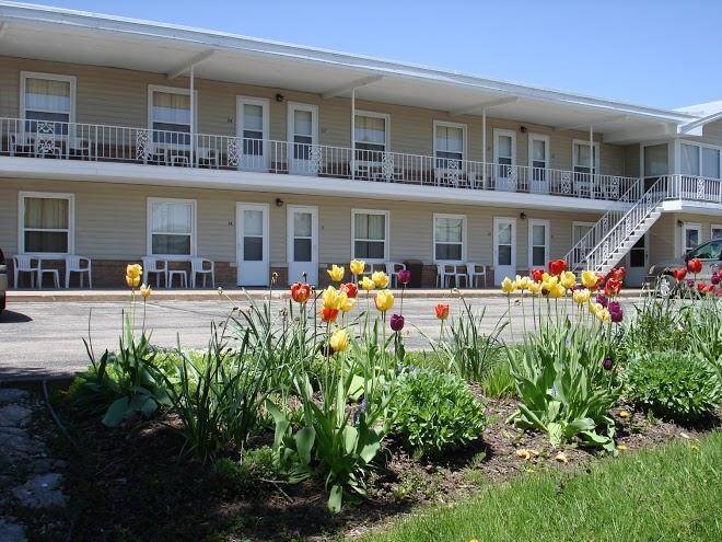 Frontier motel