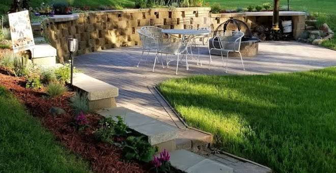 Trickling waters retreat