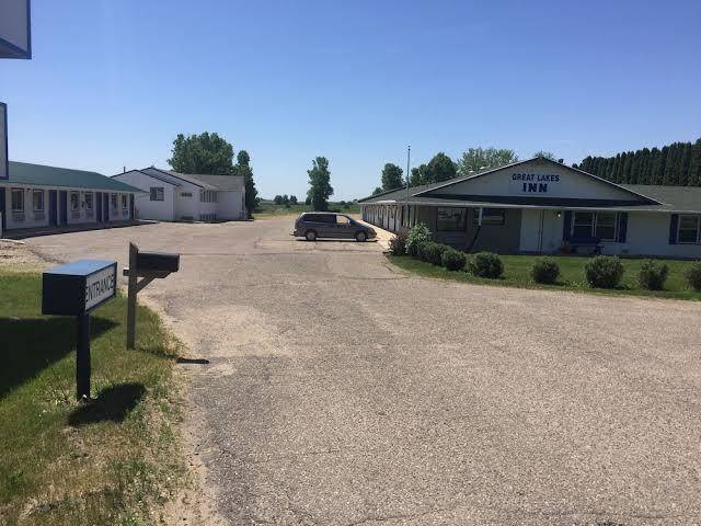 Great lakes inn