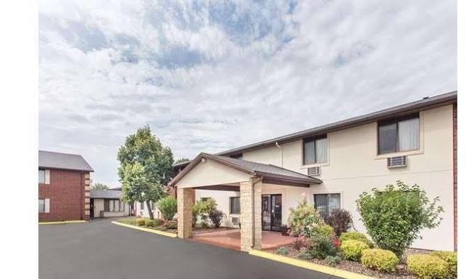 Baymont by wyndham dubuque