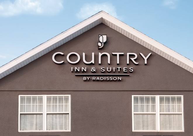 Country inn & suites by radisson dubuque ia