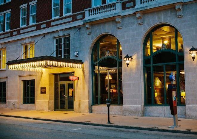 Hotel julien dubuque