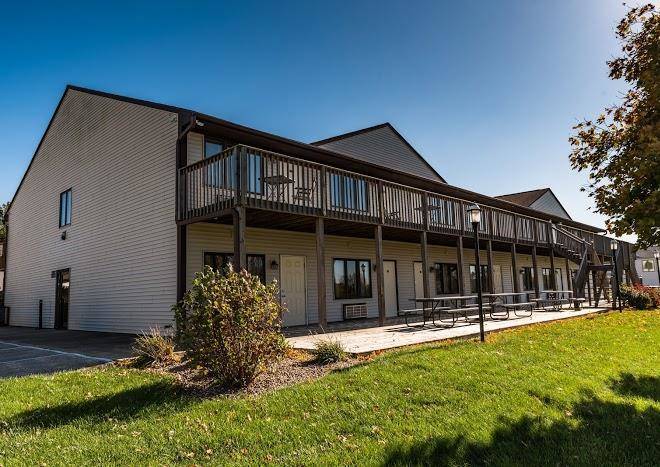 Lake panorama national inn & suites
