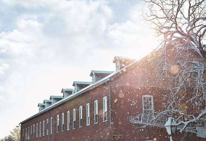 Hotel millwright in amana