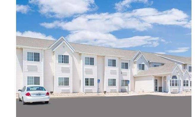 Microtel inn & suites by wyndham colfax newton