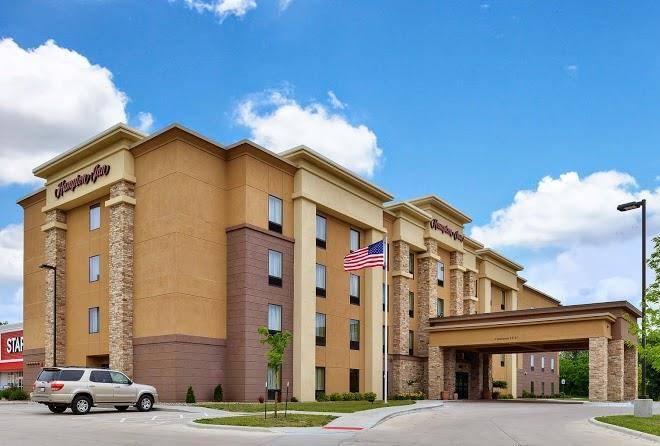 Hampton Inn Iowa City University Area Image