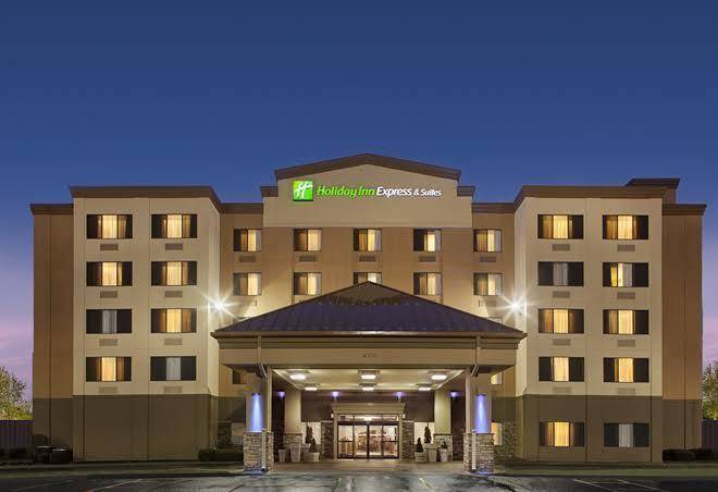 Holiday Inn Express & Suites Coralville Image