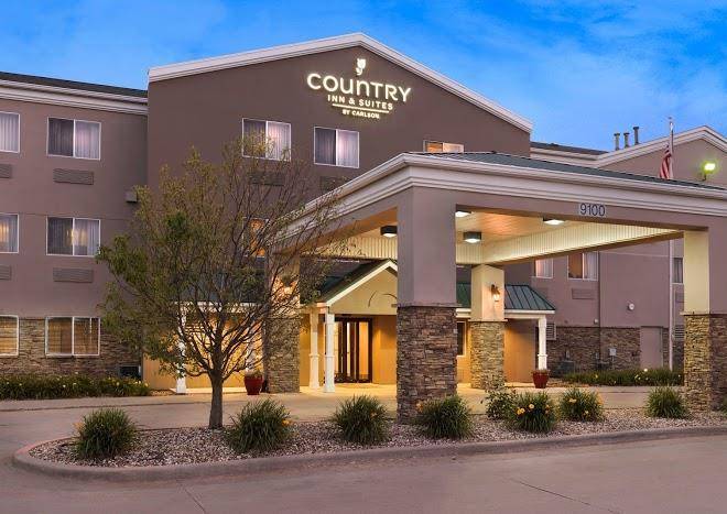 Country inn & suites by radisson cedar rapids airport ia