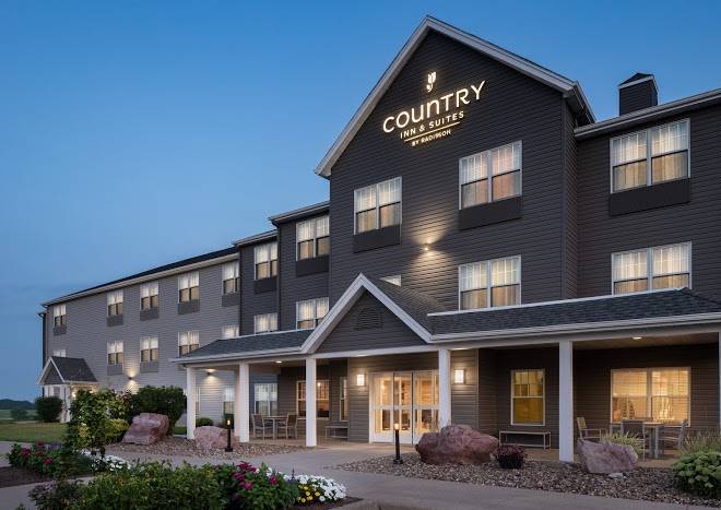 Country inn & suites by radisson pella ia