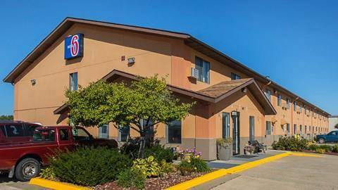 Motel 6 marshalltown ia