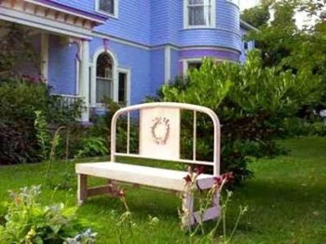 The blue belle inn