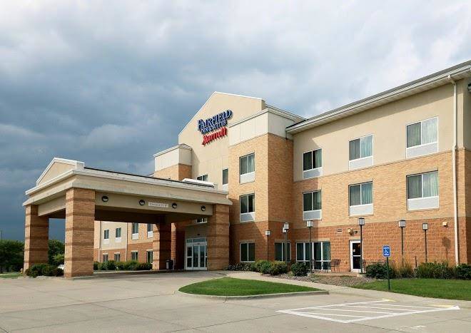 Fairfield Inn & Suites By Marriott Des Moines Airport Image
