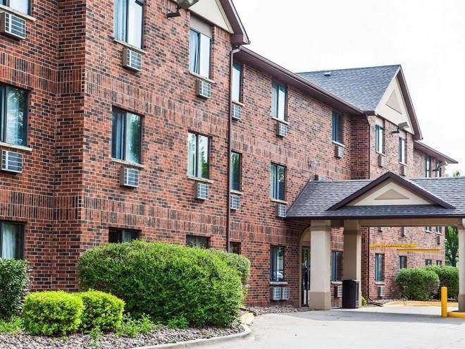 Quality inn & suites ankeny des moines