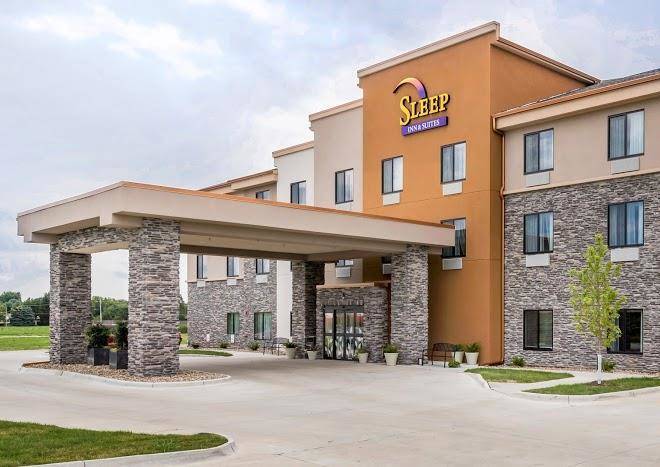 Sleep Inn & Suites West Des Moines Near Jordan Creek Image
