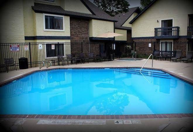 Sterling hotel & suites