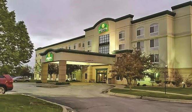 La quinta inn & suites by wyndham omaha airport downtown