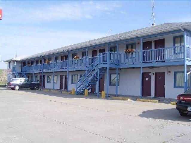 Underwood motel