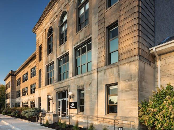 Hotel grinnell