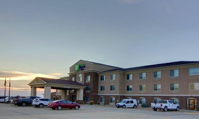 Holiday inn express & suites sioux center