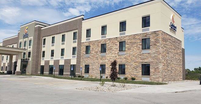 Comfort Inn & Suites Near Isu Campus Image