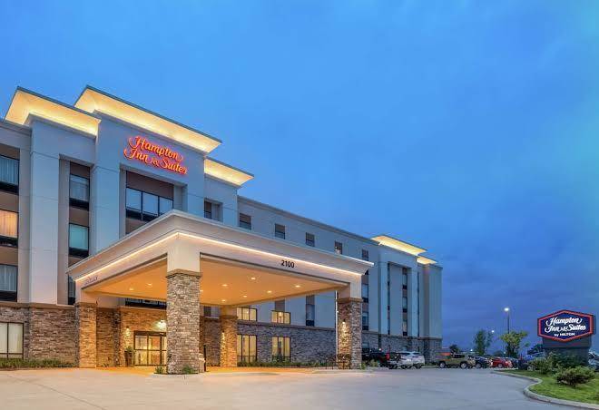 Hampton inn & suites ames