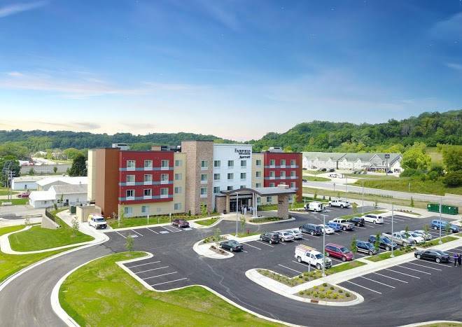 Fairfield inn & suites by marriott decorah