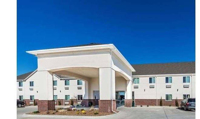 Days inn & suites by wyndham el dorado