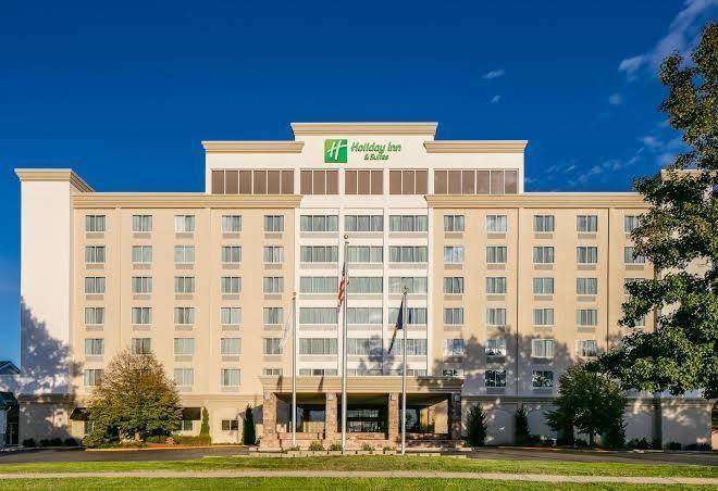 Holiday inn & suites overland park west