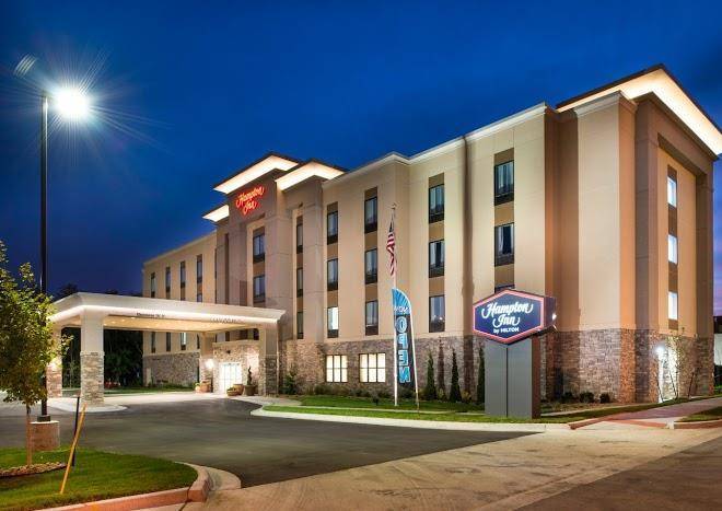 Hampton inn leavenworth