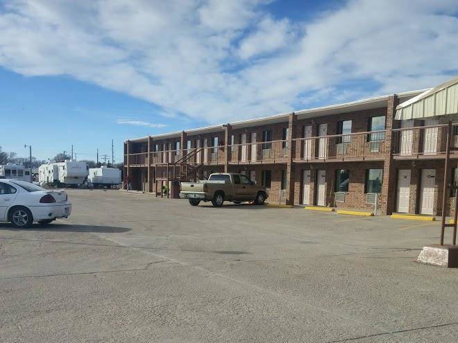 Kansas country inn oakley