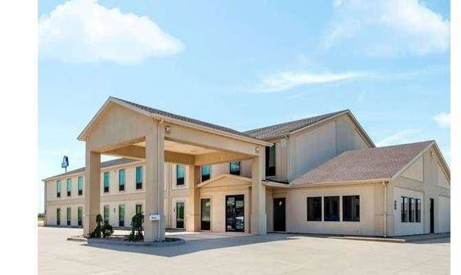 Days inn by wyndham mcpherson