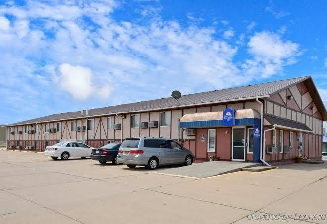 Knights inn mcpherson
