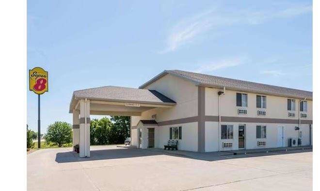Super 8 by wyndham beloit ks