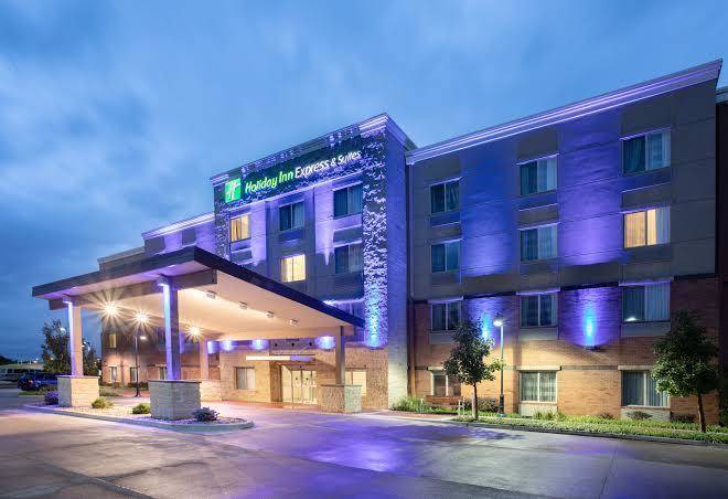 Holiday inn express & suites manhattan