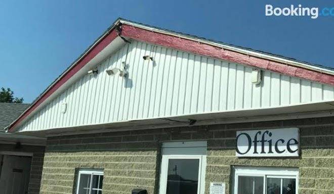 Green acre motel