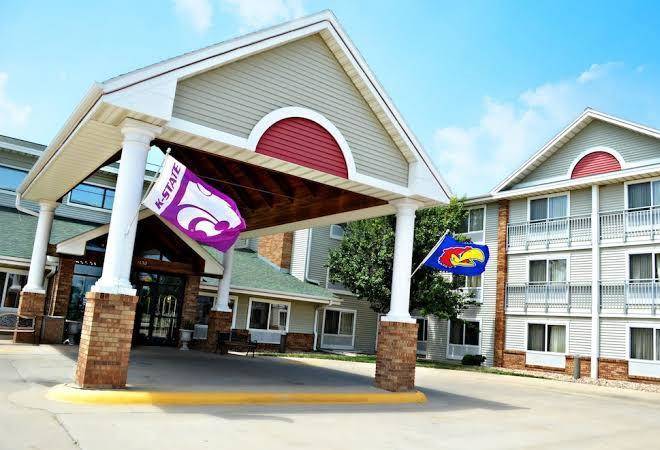Fossil creek hotel & suites