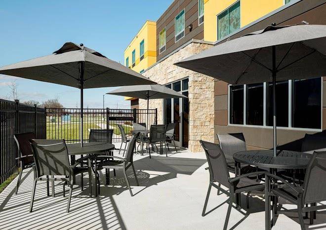 Fairfield inn & suites by marriott salina