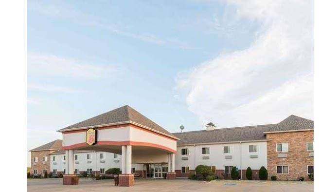 Super 8 by wyndham salina