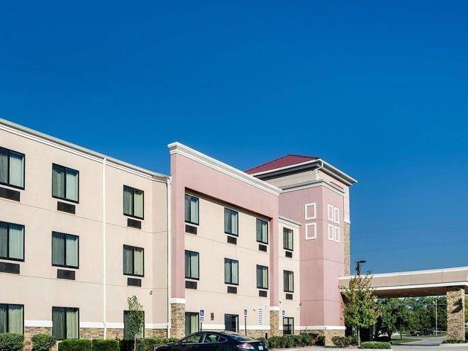 Comfort suites topeka northwest