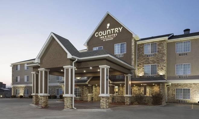 Country inn & suites by radisson topeka west ks
