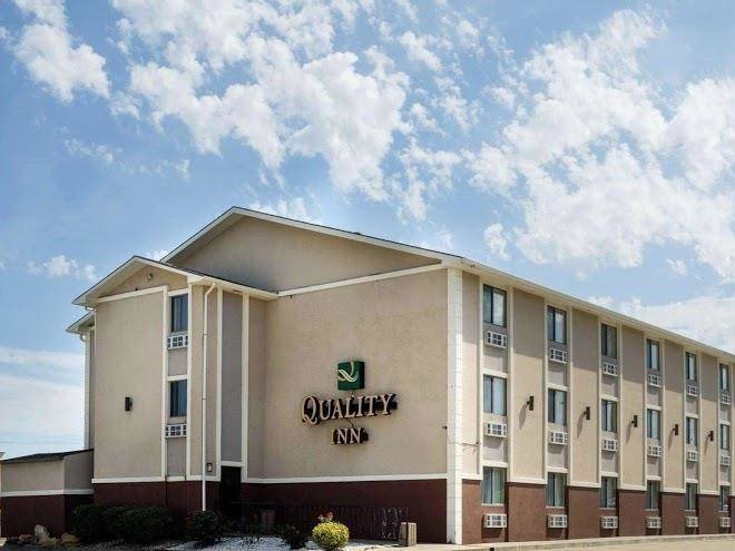 Quality inn i 70 at wanamaker