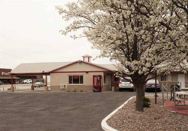 Budget inn & suites