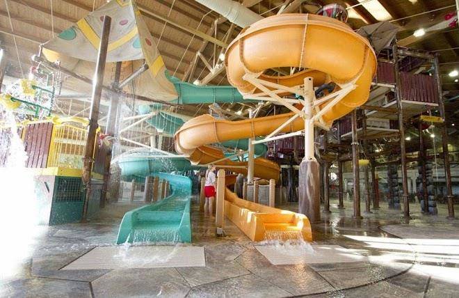 Great wolf lodge water park kansas city