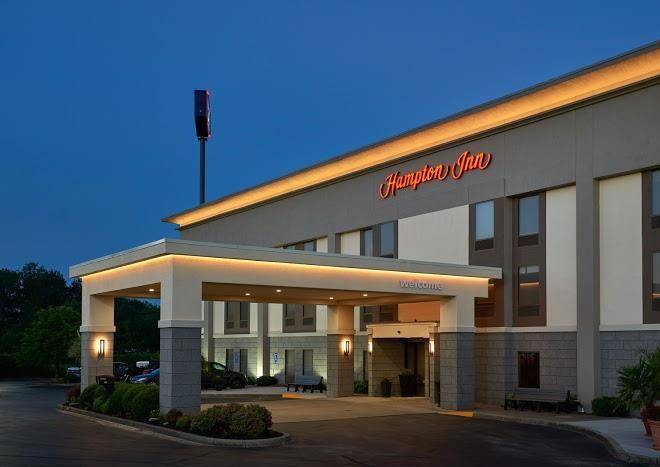 Hampton inn louisville i 65 brooks rd