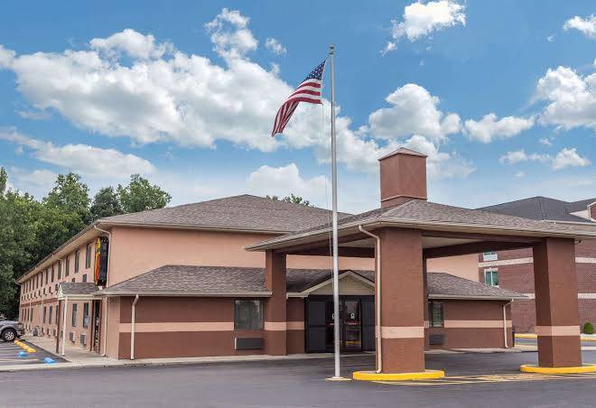 Super 8 by wyndham carrollton